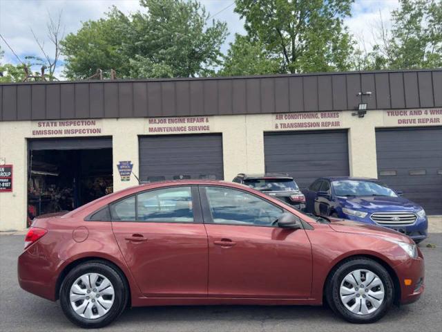 2013 Chevrolet Cruze LS Auto