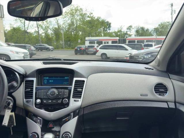 2013 Chevrolet Cruze LS Auto