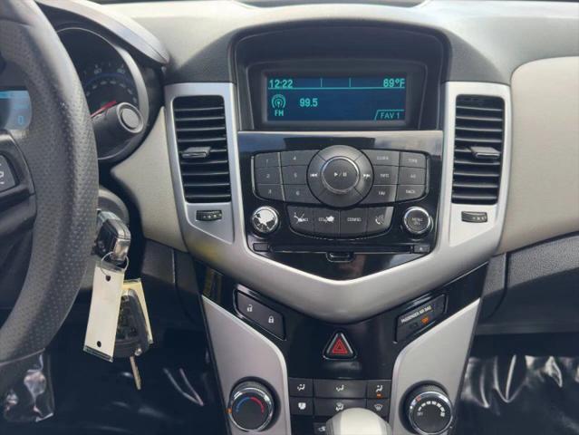 2013 Chevrolet Cruze LS Auto