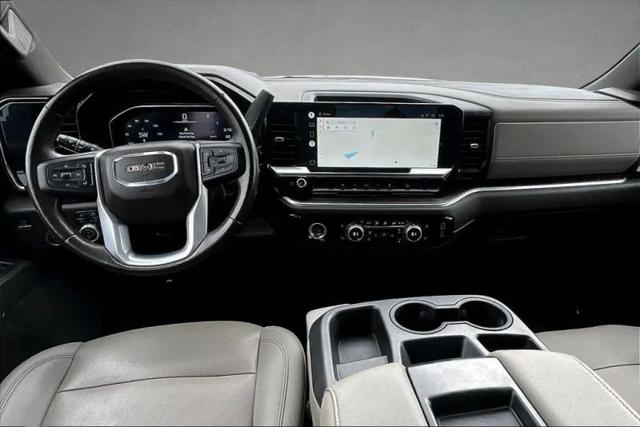 2022 GMC Sierra 1500 4WD Crew Cab Short Box SLT