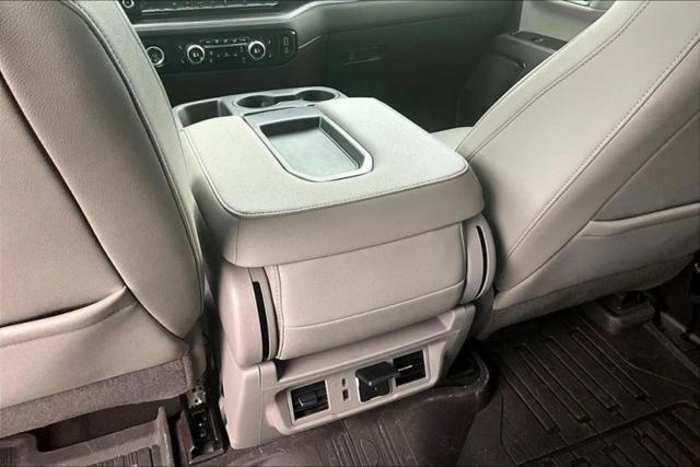 2022 GMC Sierra 1500 4WD Crew Cab Short Box SLT