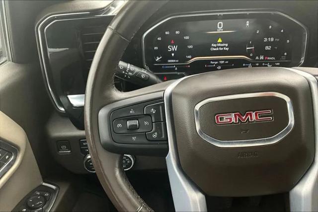 2022 GMC Sierra 1500 4WD Crew Cab Short Box SLT