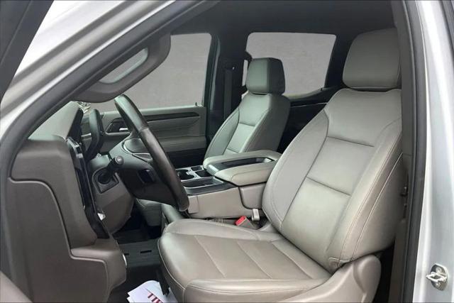 2022 GMC Sierra 1500 4WD Crew Cab Short Box SLT