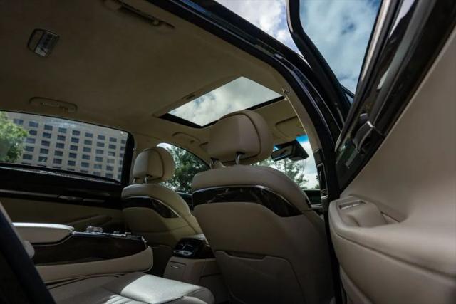2018 Genesis G90 3.3T Premium