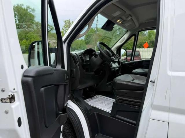 2025 Ram ProMaster 2500 Cargo Van Tradesman High Roof 159" WB w/Pass Seat