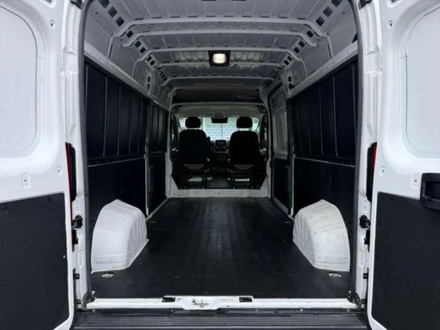 2025 Ram ProMaster 2500 Cargo Van Tradesman High Roof 159" WB w/Pass Seat