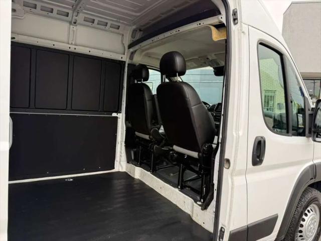 2025 Ram ProMaster 2500 Cargo Van Tradesman High Roof 159" WB w/Pass Seat