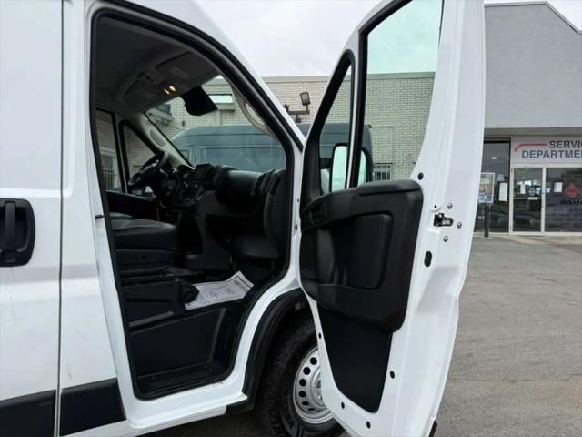 2025 Ram ProMaster 2500 Cargo Van Tradesman High Roof 159" WB w/Pass Seat