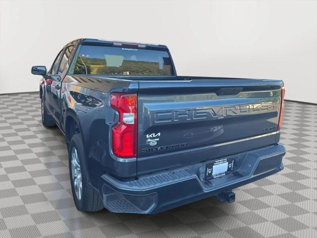 2022 Chevrolet Silverado 1500 2WD Crew Cab Short Bed Custom