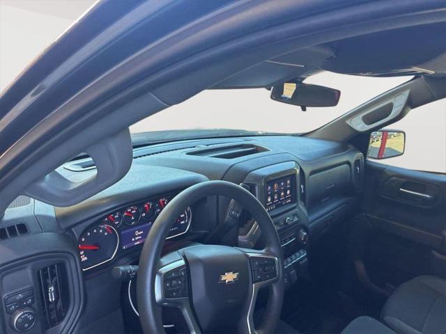 2022 Chevrolet Silverado 1500 2WD Crew Cab Short Bed Custom