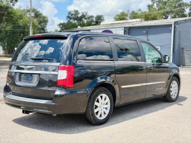 2015 Chrysler Town & Country Touring