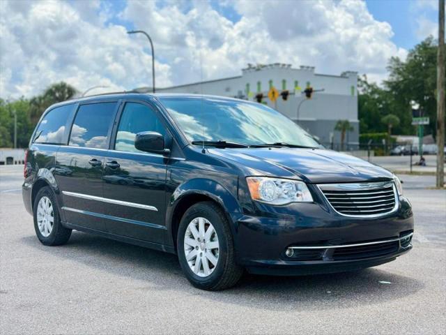 2015 Chrysler Town & Country Touring