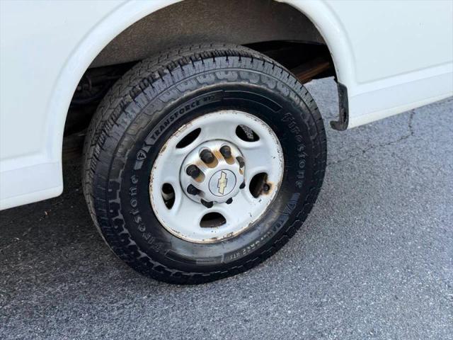 2011 Chevrolet Express Work Van