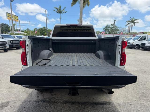 2021 Chevrolet Silverado 2500HD 4WD Crew Cab Standard Bed Custom