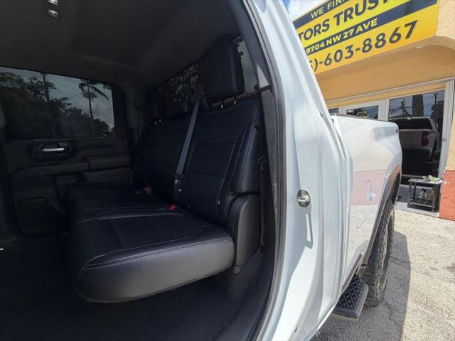 2021 Chevrolet Silverado 2500HD 4WD Crew Cab Standard Bed Custom