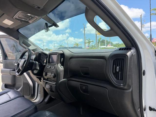 2021 Chevrolet Silverado 2500HD 4WD Crew Cab Standard Bed Custom