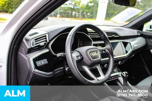 2025 Audi Q3 Premium 45 TFSI S line quattro Tiptronic