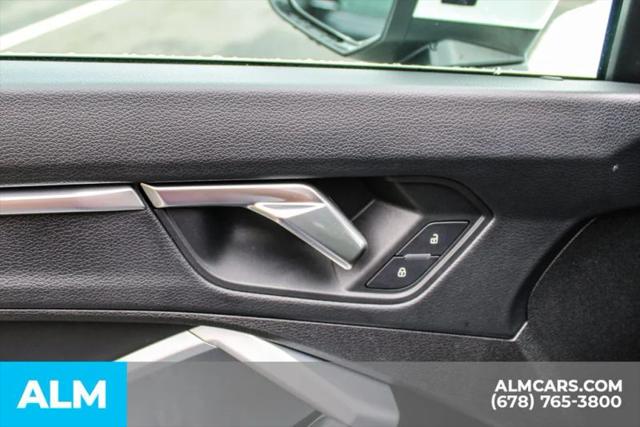 2025 Audi Q3 Premium 45 TFSI S line quattro Tiptronic