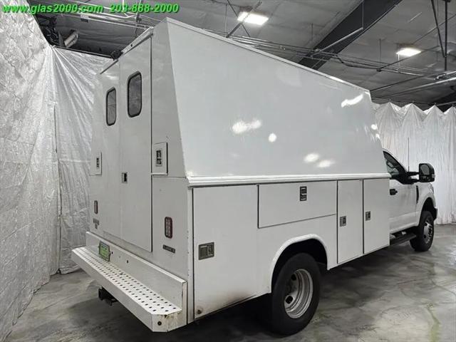 2022 Ford F-350 XL