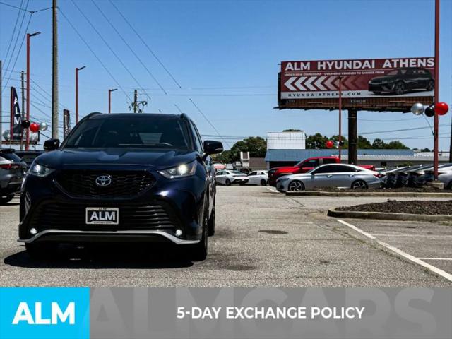 2022 Toyota Highlander XSE