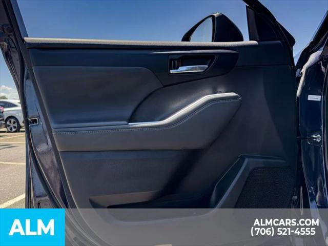 2022 Toyota Highlander XSE