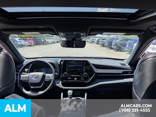 2022 Toyota Highlander XSE