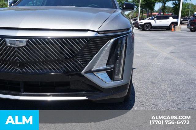 2024 Cadillac iQ Luxury w/1SD
