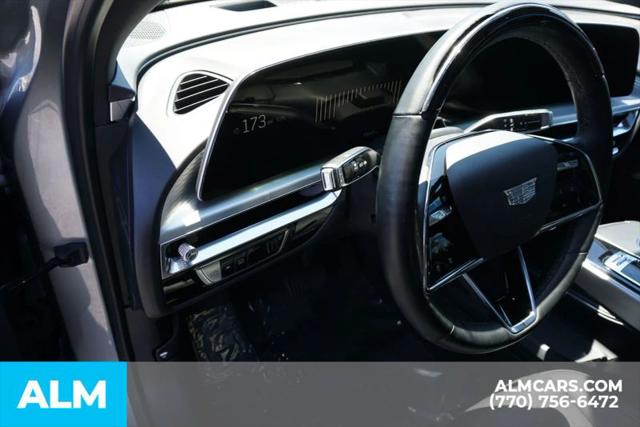 2024 Cadillac iQ Luxury w/1SD
