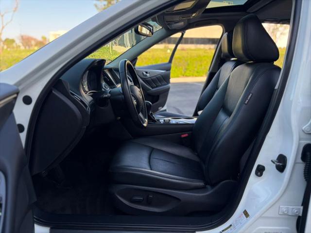 2015 INFINITI Q50 Premium