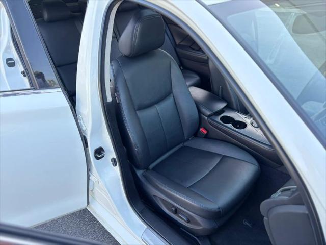 2015 INFINITI Q50 Premium