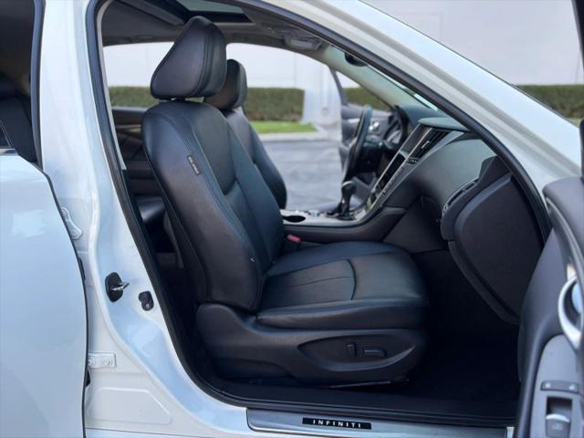 2015 INFINITI Q50 Premium