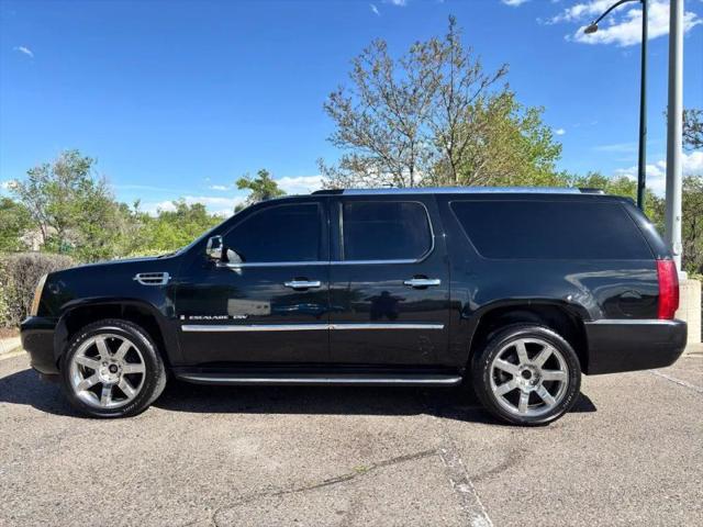 2007 Cadillac Escalade ESV Standard