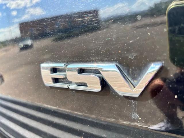 2007 Cadillac Escalade ESV Standard