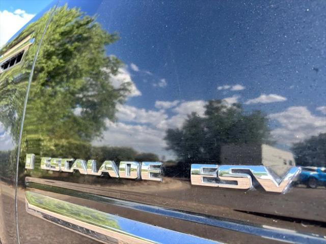 2007 Cadillac Escalade ESV Standard
