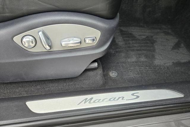 2015 Porsche Macan S