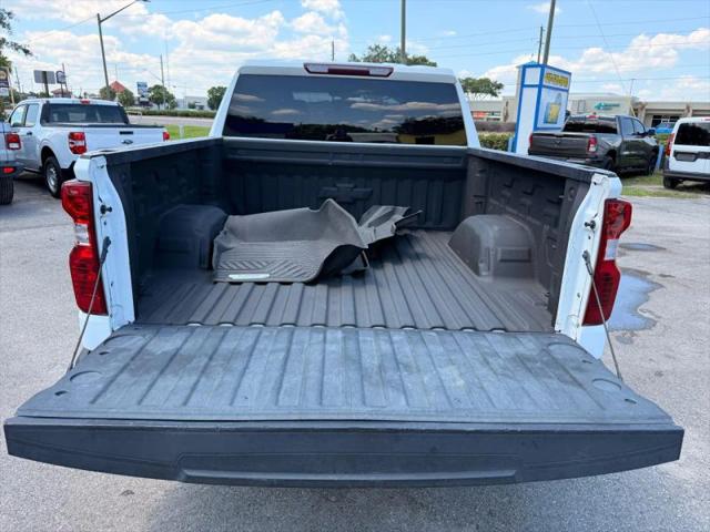 2022 Chevrolet Silverado 1500 4WD Crew Cab Short Bed LT