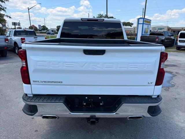 2022 Chevrolet Silverado 1500 4WD Crew Cab Short Bed LT
