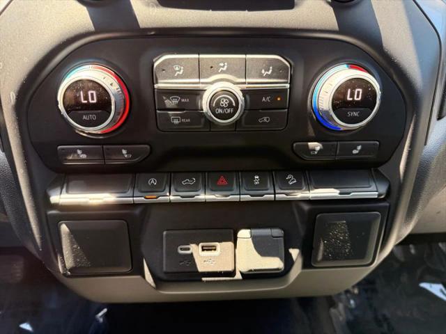 2022 Chevrolet Silverado 1500 4WD Crew Cab Short Bed LT