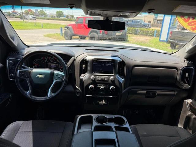 2022 Chevrolet Silverado 1500 4WD Crew Cab Short Bed LT