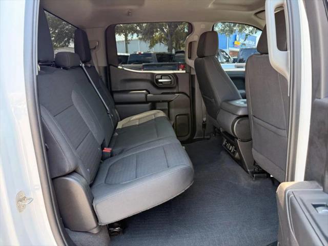 2022 Chevrolet Silverado 1500 4WD Crew Cab Short Bed LT