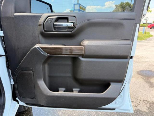 2022 Chevrolet Silverado 1500 4WD Crew Cab Short Bed LT