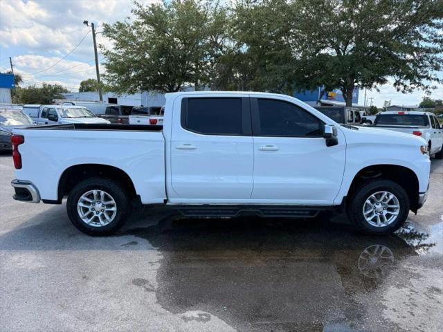 2022 Chevrolet Silverado 1500 4WD Crew Cab Short Bed LT