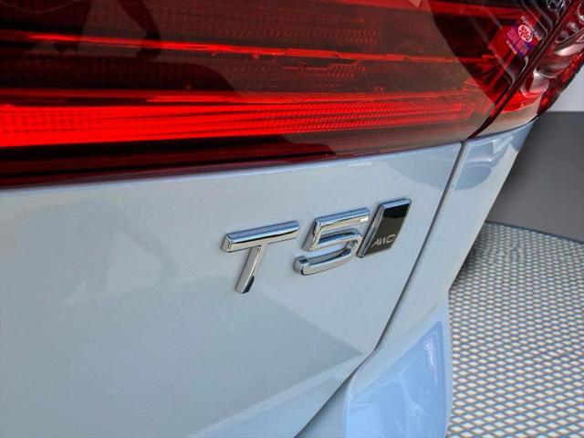 2018 Volvo XC60 T5 Momentum