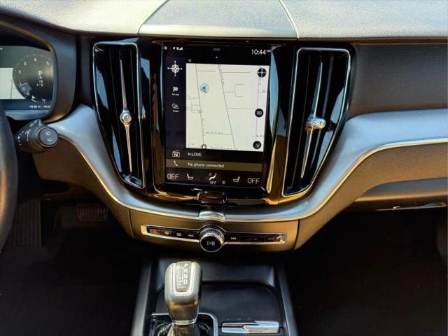 2018 Volvo XC60 T5 Momentum