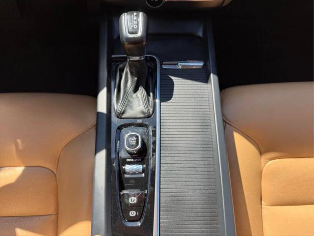 2018 Volvo XC60 T5 Momentum