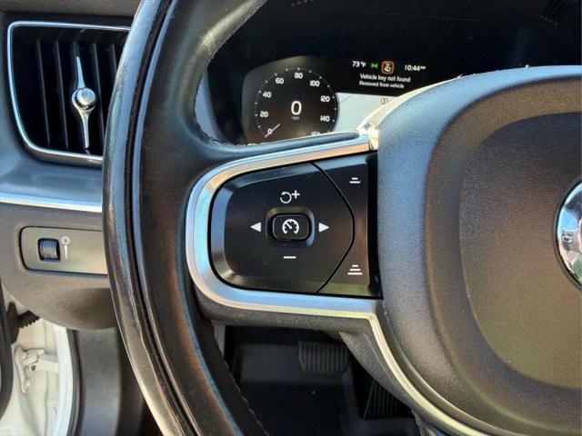 2018 Volvo XC60 T5 Momentum