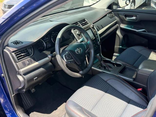 2015 Toyota Camry SE