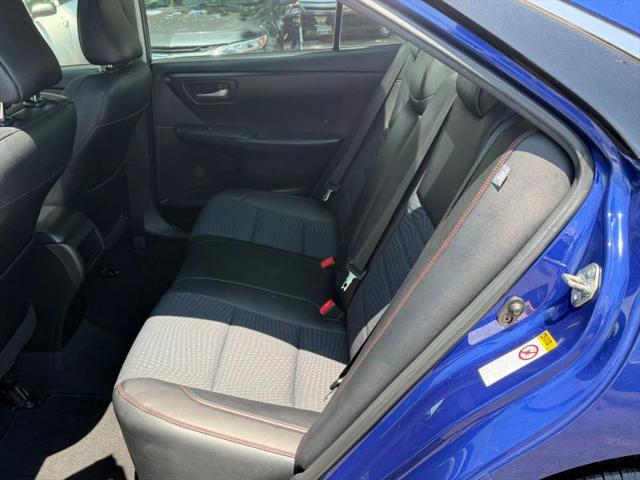 2015 Toyota Camry SE