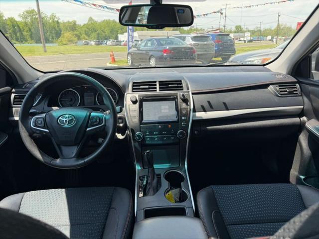 2015 Toyota Camry SE