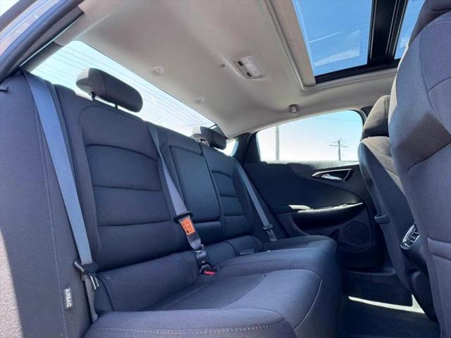 2022 Chevrolet Malibu FWD LT